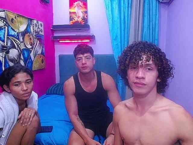 SSEXYYBITCHH webcam