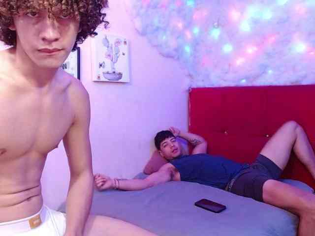 SSEXYYBITCHH webcam