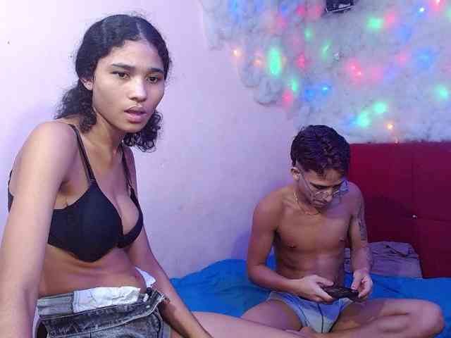 SSEXYYBITCHH webcam