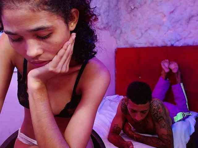 SSEXYYBITCHH webcam