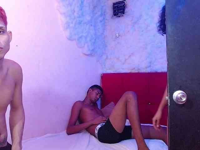 Model: SSEXYYBITCHH