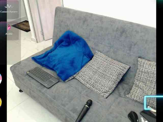 missbluu Live Webcam on BongaCams