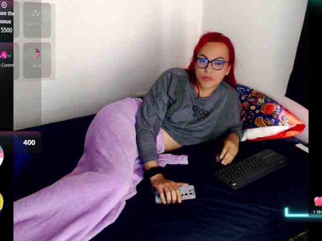 missbluu Live Webcam on BongaCams
