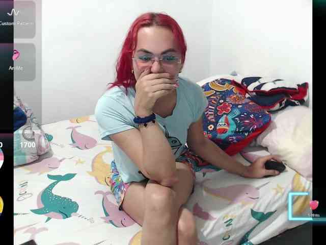 missbluu Live Webcam on BongaCams