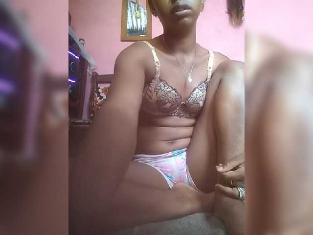 Sarah02