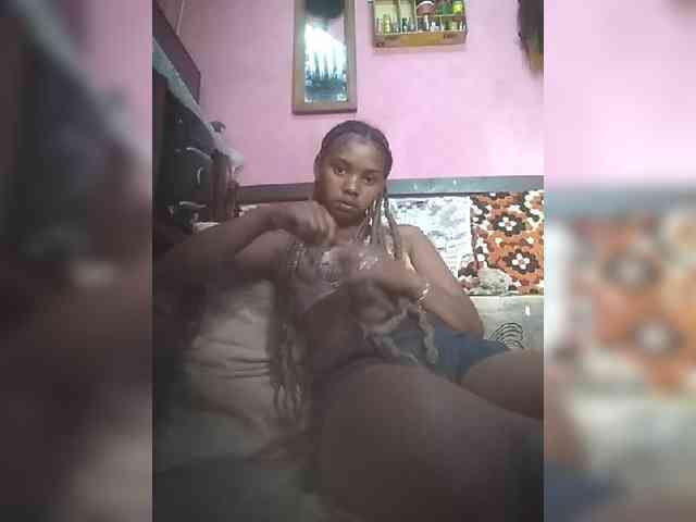 Sarah02 webcam