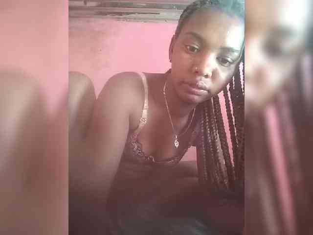 Sarah02 webcam