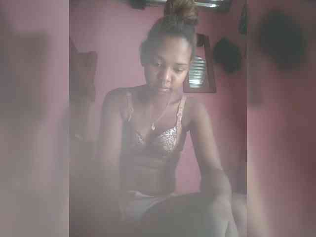 Sarah02 webcam
