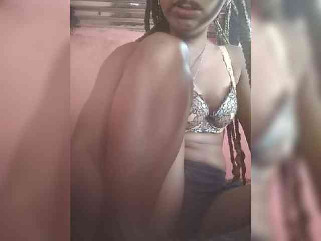 Sarah02 webcam