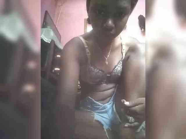 Sarah02 webcam