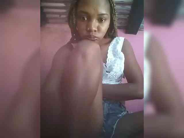 Sarah02 webcam