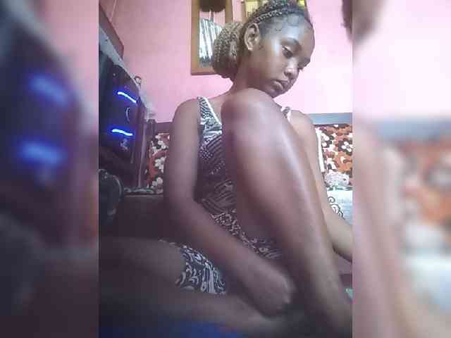 Sarah02 webcam