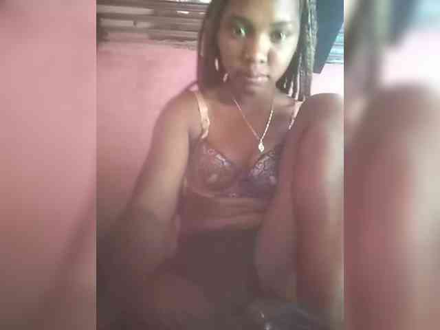 Sarah02 webcam
