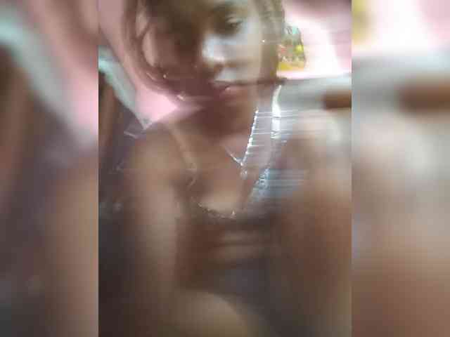 Sarah02 webcam