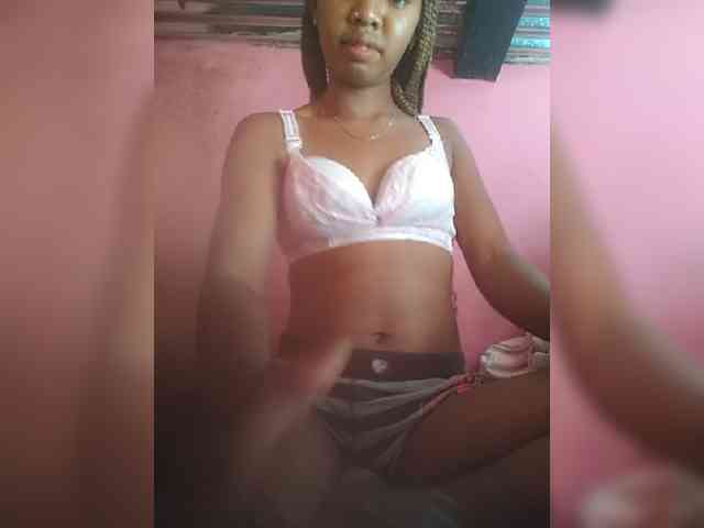Sarah02 webcam
