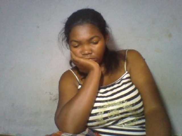 Alexcia live on BongaCams