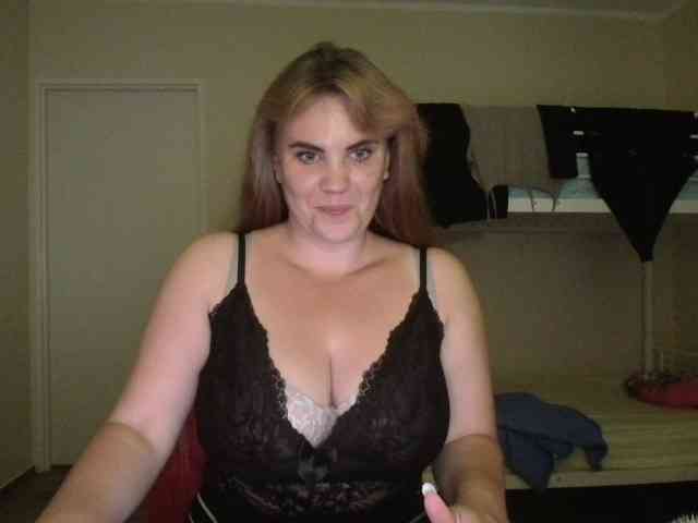 Model: HotJesicce