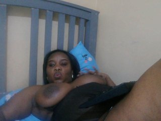 Strangerdanger2's Live Webcam