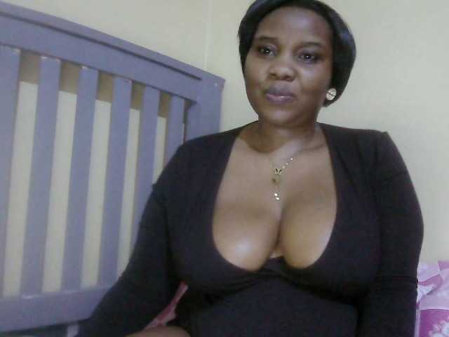 Strangerdanger2 live cam on BongaCams