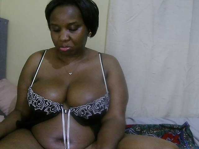 Strangerdanger2 live cam on BongaCams