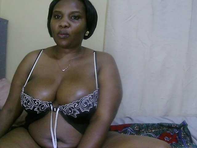 Strangerdanger2 live cam on BongaCams