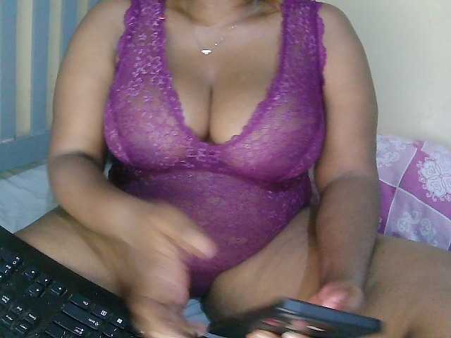 Strangerdanger2 live cam on BongaCams
