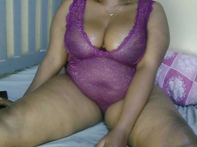 Strangerdanger2 live cam preview