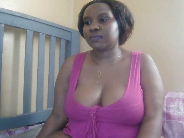 Strangerdanger2 live cam on BongaCams