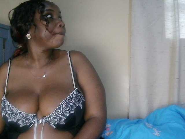 Strangerdanger2 live cam on BongaCams