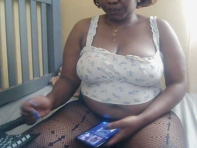 Strangerdanger2 live cam on BongaCams