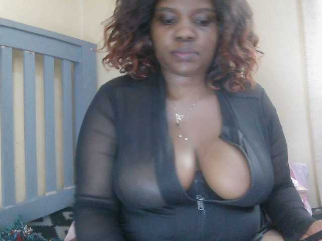 Strangerdanger2 live cam on BongaCams