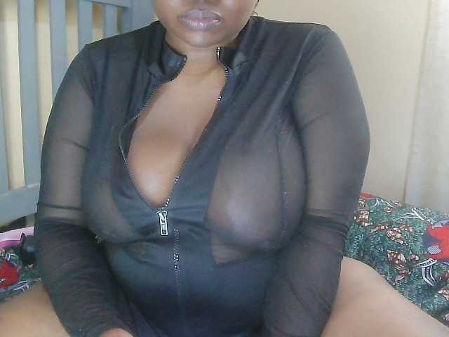 Strangerdanger2 webcam bongacams model stream image