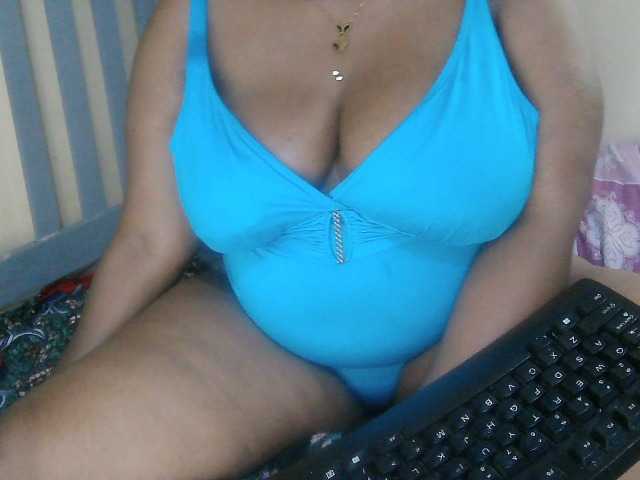 Strangerdanger2 live cam on BongaCams