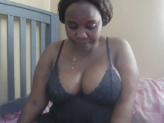 Strangerdanger2 live cam on BongaCams