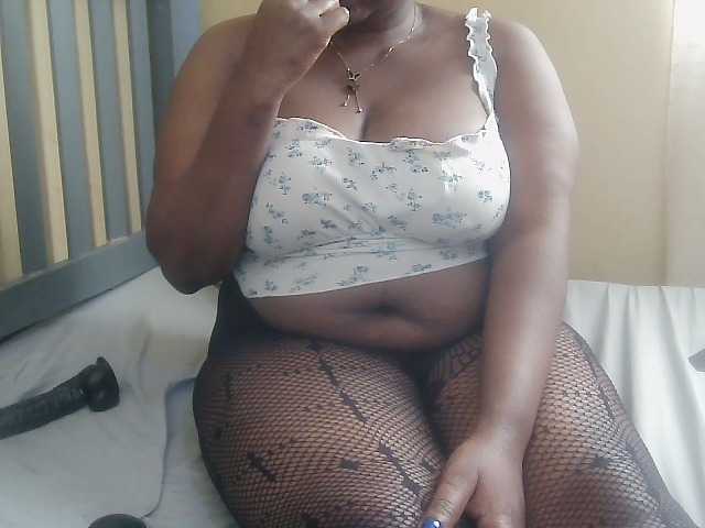 Strangerdanger2 live cam on BongaCams
