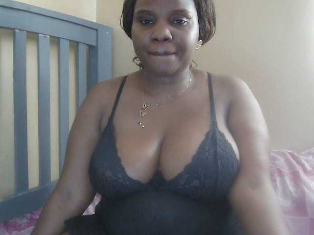 Strangerdanger2 live cam on BongaCams