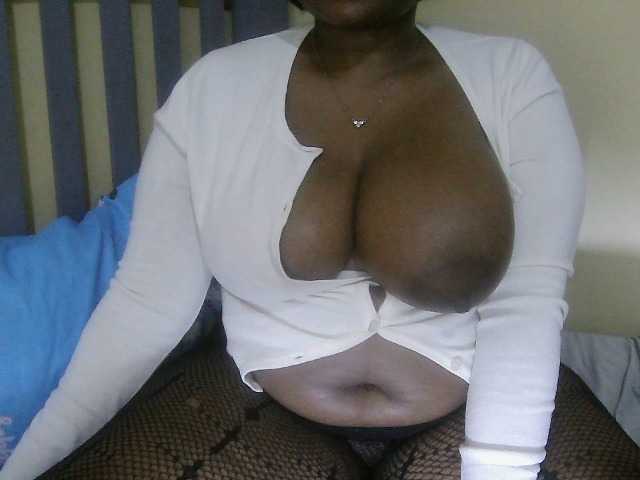 Strangerdanger2 live cam on BongaCams
