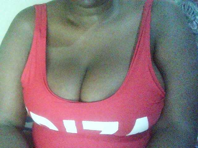 Strangerdanger2 Live Cam on BongaCams