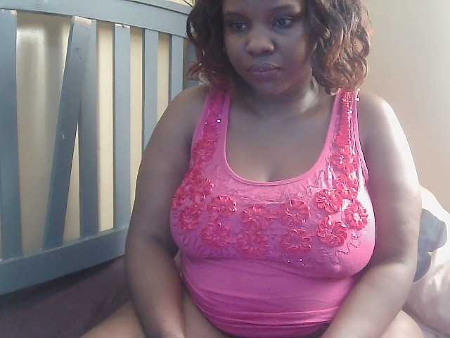 Strangerdanger2 live cam on BongaCams