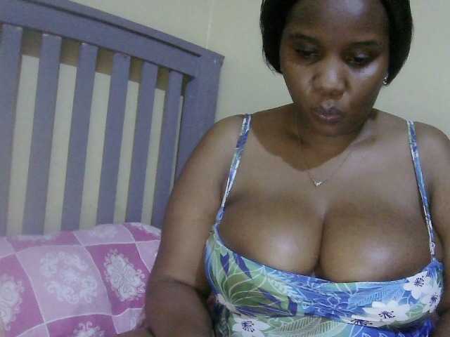Strangerdanger2 live cam on BongaCams
