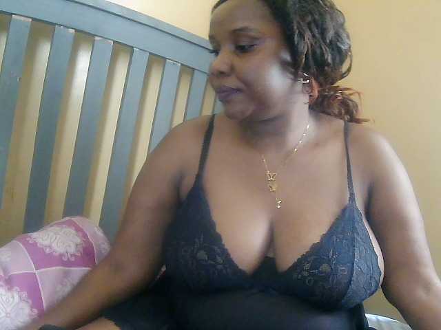 Strangerdanger2 live cam on BongaCams