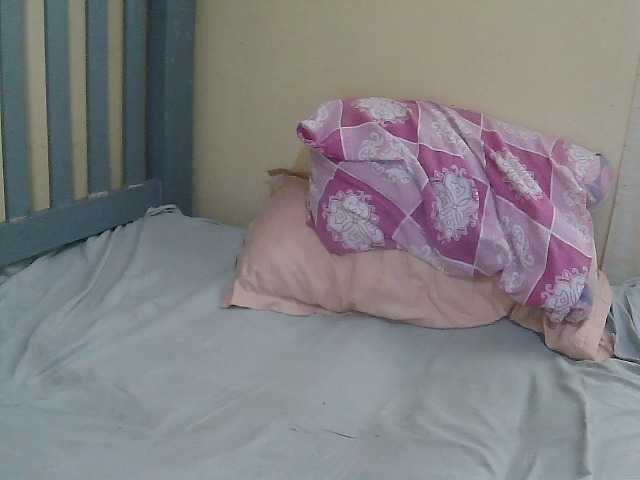 Strangerdanger2 live cam preview