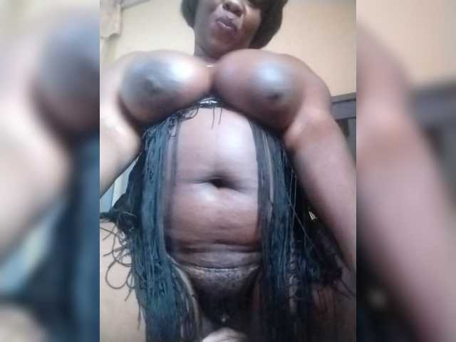 Strangerdanger2 live cam on BongaCams