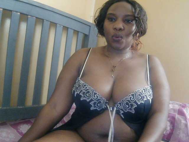 Strangerdanger2 live cam on BongaCams