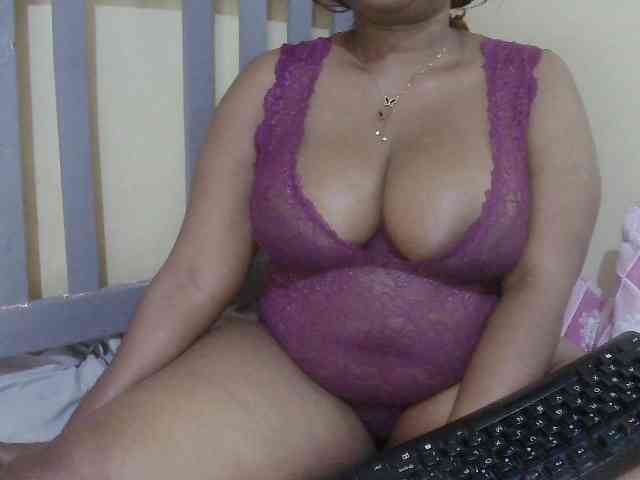 Strangerdanger2 webcam