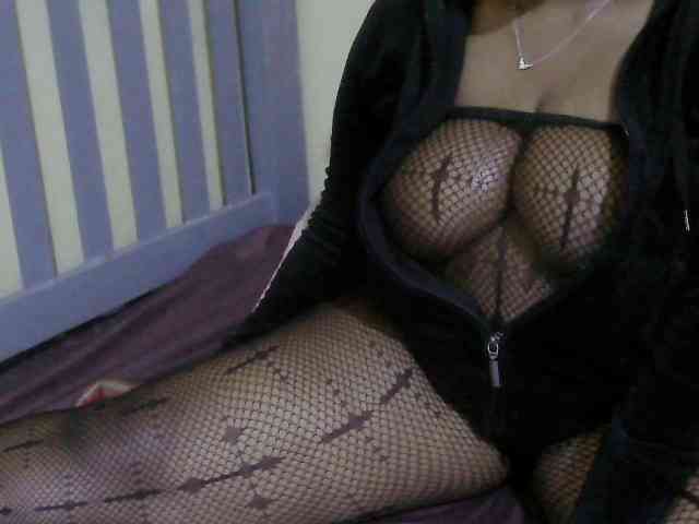 Strangerdanger2 webcam