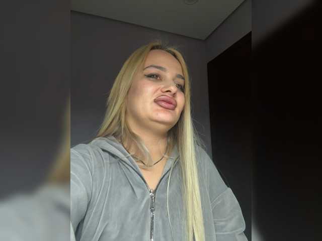 Nasta31, en vivo ahora en BongaCams