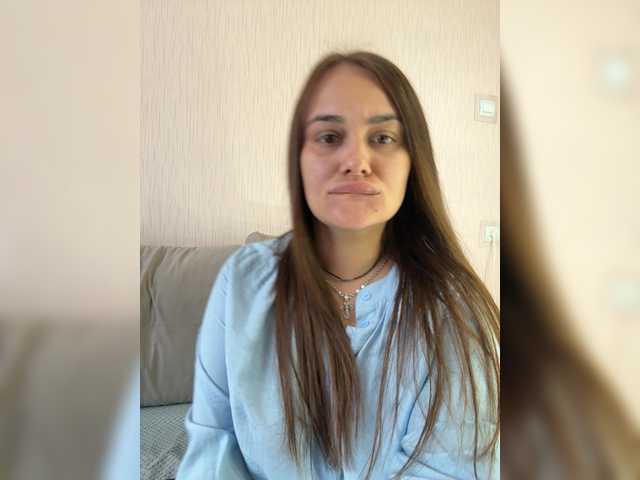 Sweetgirl31111 webcam