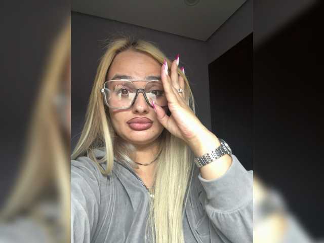 Nasta31, live now on BongaCams