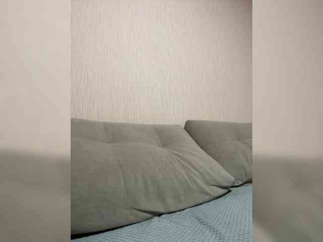 Sweetgirl31111 webcam